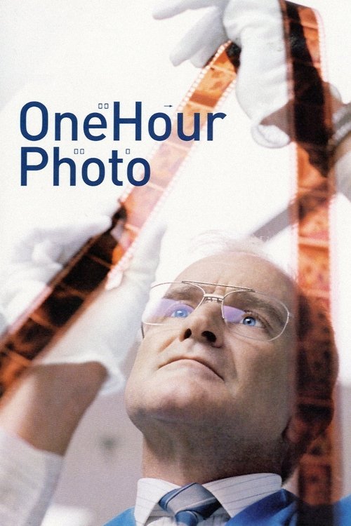 Scene from One Hour Photo